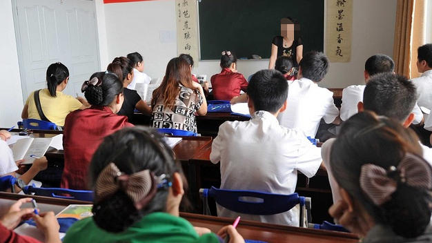 劳务员考试题目阿里(劳务员考试题阿里)