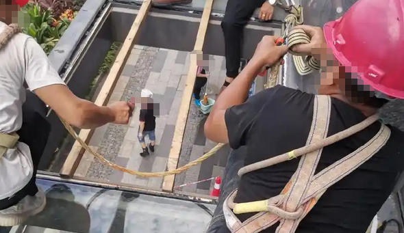 高空证办理费用标准(高空证费用标准)