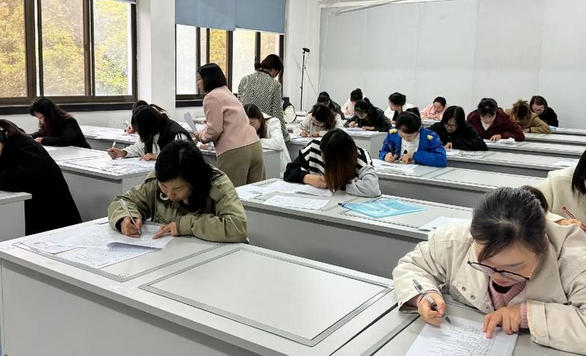 中 医推拿中级职称考试范围