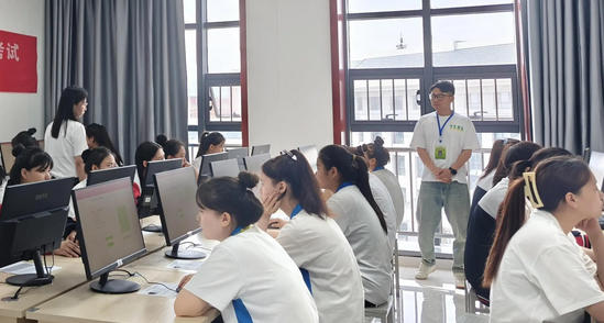 护师主管护师报名时间大概是(护师报名时间大概)