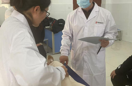 巴 中中医师承培训班儿童